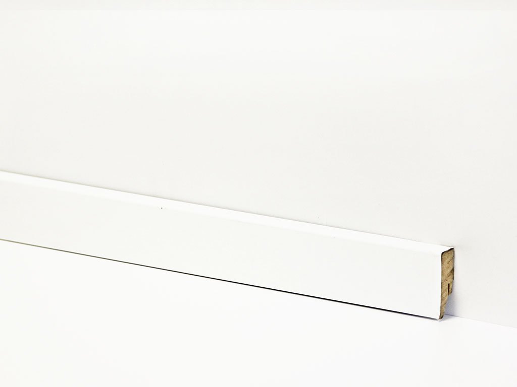 Equipped skirting 50mm 0037 White (Weimar skirting)