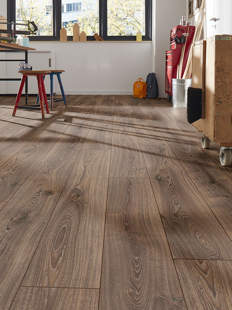 Laminate Jangal 3590 Tanon Oak State Park Line Pro 12mm